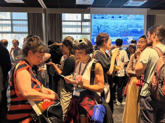 그림입니다.원본 그림의 이름: KakaoTalk_20230614_063313436_10.jpg원본 그림의 크기: 가로 4032pixel, 세로 3024pixel사진 찍은 날짜: 2023년 06월 13일 오후 7:57카메라 제조 업체 : Apple카메라 모델 : iPhone 14 Pro프로그램 이름 : 16.5F-스톱 : 1.8노출 시간 : 1/82초IOS 감도 : 100노출 모드 : 자동35mm 초점 거리 : 32프로