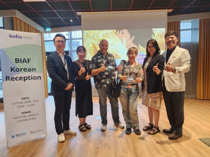 그림입니다.원본 그림의 이름: CLP00001ee039fd.bmp원본 그림의 크기: 가로 1200pixel, 세로 900pixel